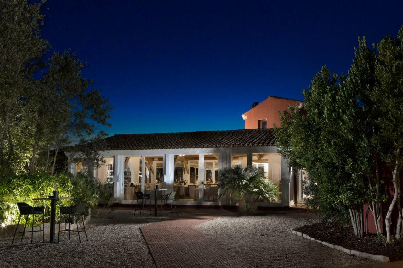 Li Neuli Country Club Hotell San Pantaleo Exteriör bild